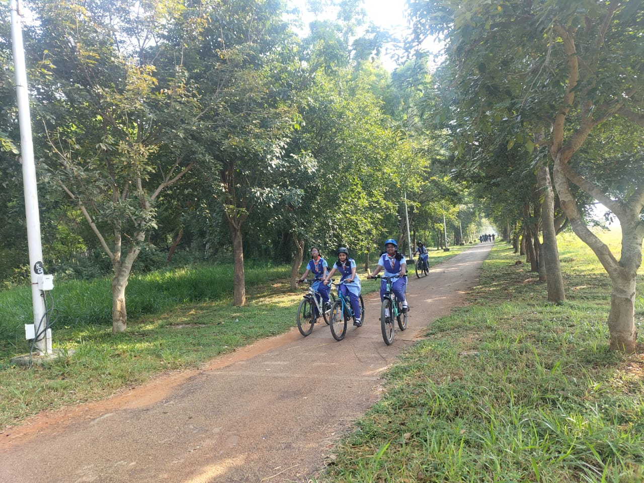 at-school-cycle-jatha